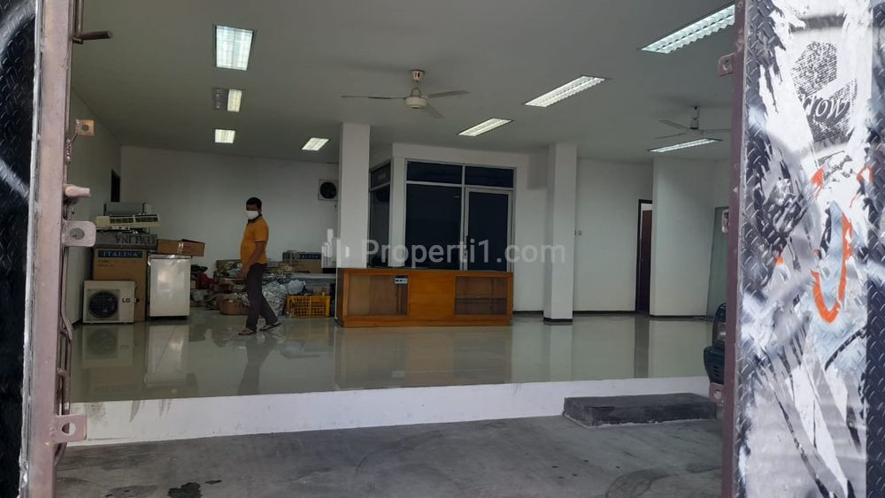 Disewa Ruko di Kebayoran Baru, Jakarta Selatan