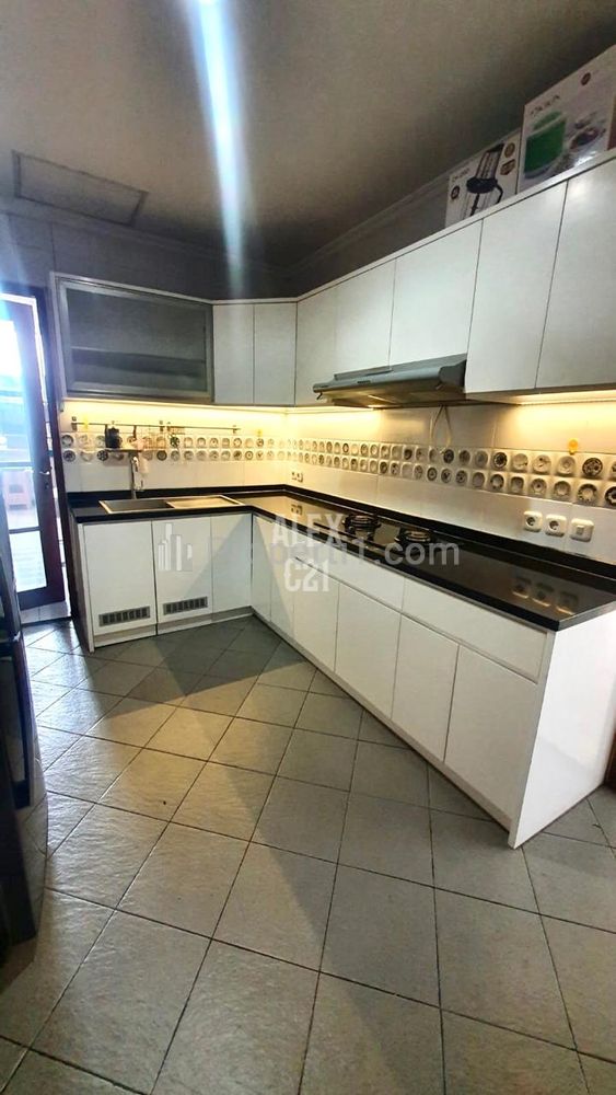 Dijual Apartemen 2 BR Semi Furnished Midtown Residences TB Simatupang, Cilandak Barat, Jakarta Selatan