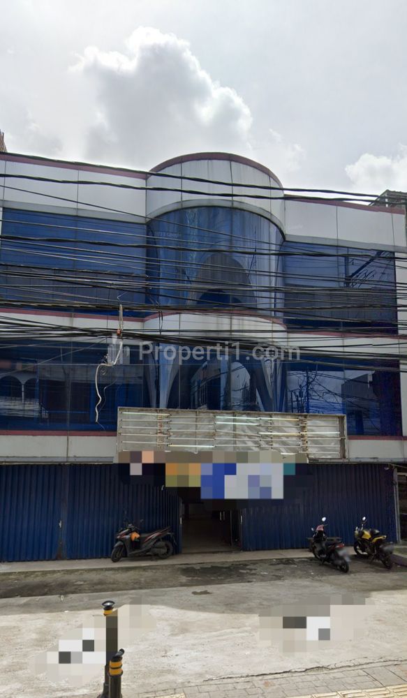 Disewakan Ruko Gandeng 3 di Kebayoran Lama Jakarta Selatan