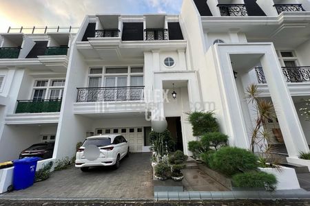 Dijual Rumah Mewah Cluster Madja Residence at Puri, Joglo, Kembangan, Jakarta Barat, DKI Jakarta