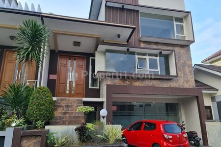 Jual Rumah Minimalis 3 Lantai di Perum Bacin Kudus Jawa Tengah