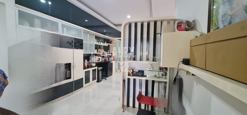  Jual Rumah Full Furnished di Cluster Versailles Residence BSD City Tangerang Selatan