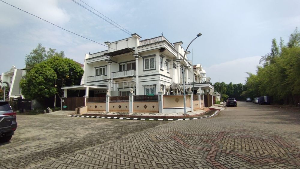 Jual/Sewa Rumah Mewah di Villa Permata Gading Jakarta Utara
