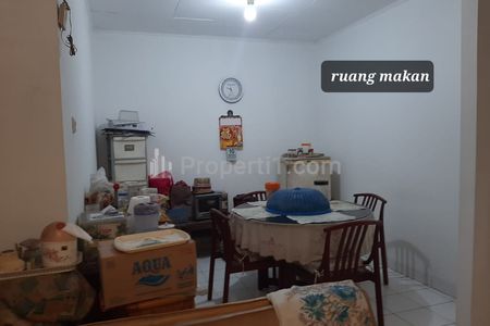 Dijual Rumah Furnished Bangunan Lama di Komplek Puri Indah Kembangan Jakarta Barat