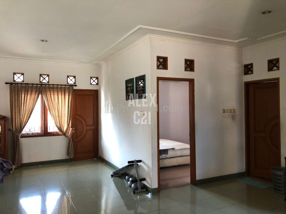 Dijual Perumahan Alam Cirendeu, Pisangan, Ciputat Timur, Kota Tangerang Selatan, Dekat MRT Lebak Bulus