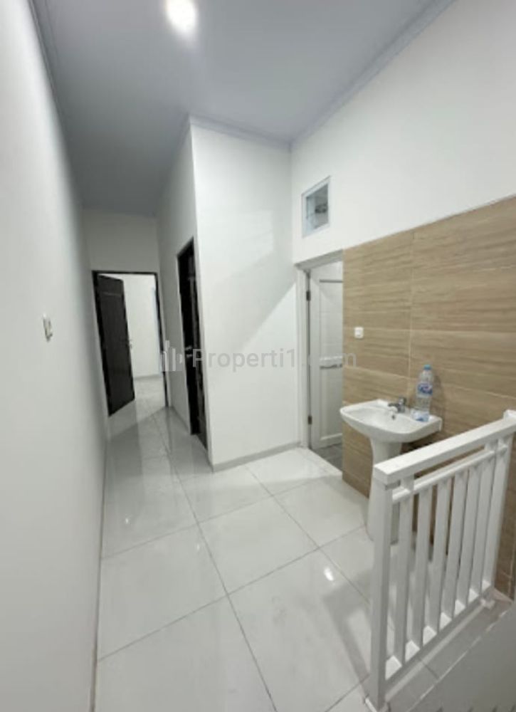 Dijual Rumah Baru 3 Lantai di Tanjung Duren, Grogol Jakarta Barat