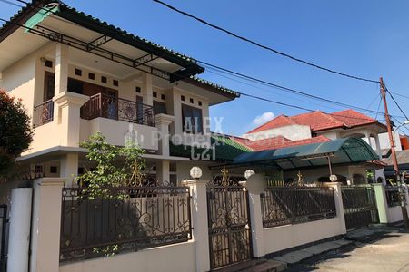 Rumah Dijual di Perumahan Alam Cirendeu, Pisangan, Ciputat Timur, Tangerang Selatan, dekat MRT Lebak Bulus