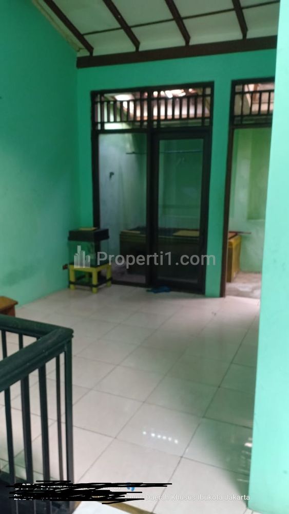 Dijual Murah Rumah 2 Lantai di Cililitan Jakarta Timur