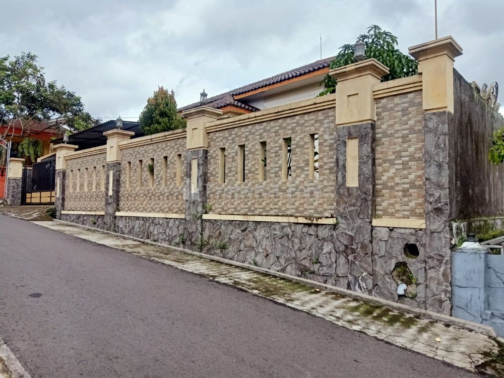 Dijual Rumah Mewah Harga Termurah di Ambarawa Semarang