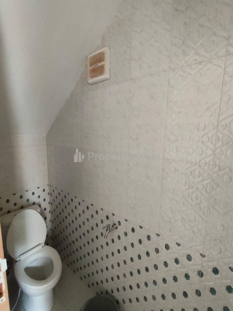 Dijual Rumah Baru Minimalis dalam Komplek di Pondok Bambu Duren Sawit Jakarta Timur
