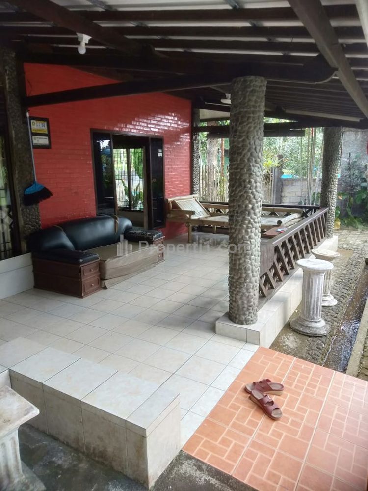 Jual Villa Ada Kolam Renang dan Pemancingan di Kp. Cijeruk Dusun III Desa Sukamanah Mega Mendung Bogor - Cocok untuk Keluarga Besar