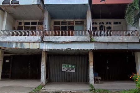 Disewakan Lantai 1 Ruko di Jalan Bardan Nadi Tanjungpura, Pontianak, Kalimantan Barat