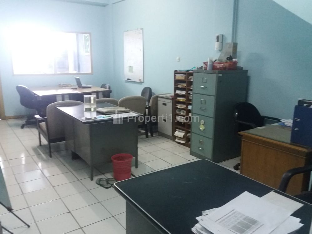 Jual Cepat Ruko Lokasi Strategis di Sahardjo Jakarta Selatan