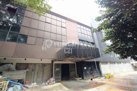 Dijual Gedung di Jl. Kemang Raya, Mampang Prapatan, Bangka, Jakarta Selatan - Aset Lelangan