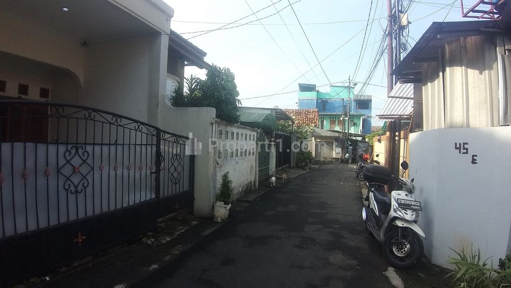 jual Rumah Lama Hitung Tanah di Jalan Haji Nawi, Cipete Utara, Jakarta Selatan, Hub 0813 1838 1838