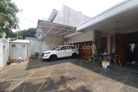 Disewakan Rumah Pavilion Full Furnished di Senopati Jakarta Selatan