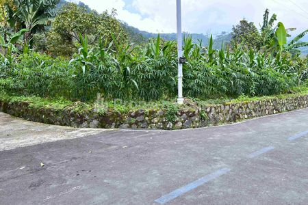 Jual Tanah Strategis Dibangun Usaha Villa/Cafe di Kawasan Wisata Kemuning Karanganyar Jawa Tengah