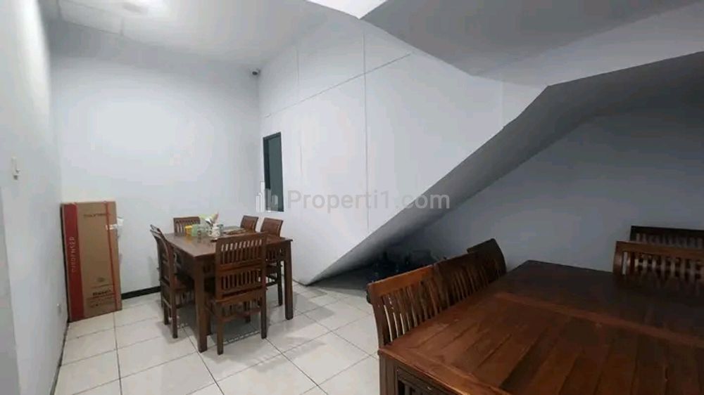 Dijual Kost Eksklusif di Madukoro dekat Bandara A Yani Semarang