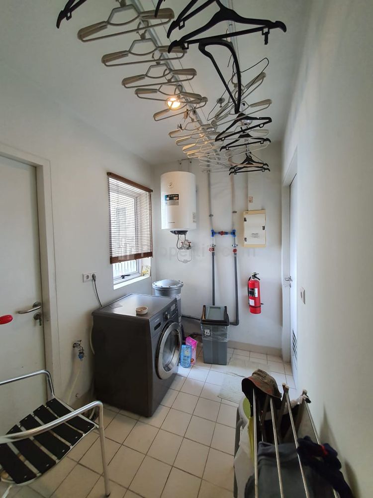 For Sale Apartment The Pakubuwono View 2BR