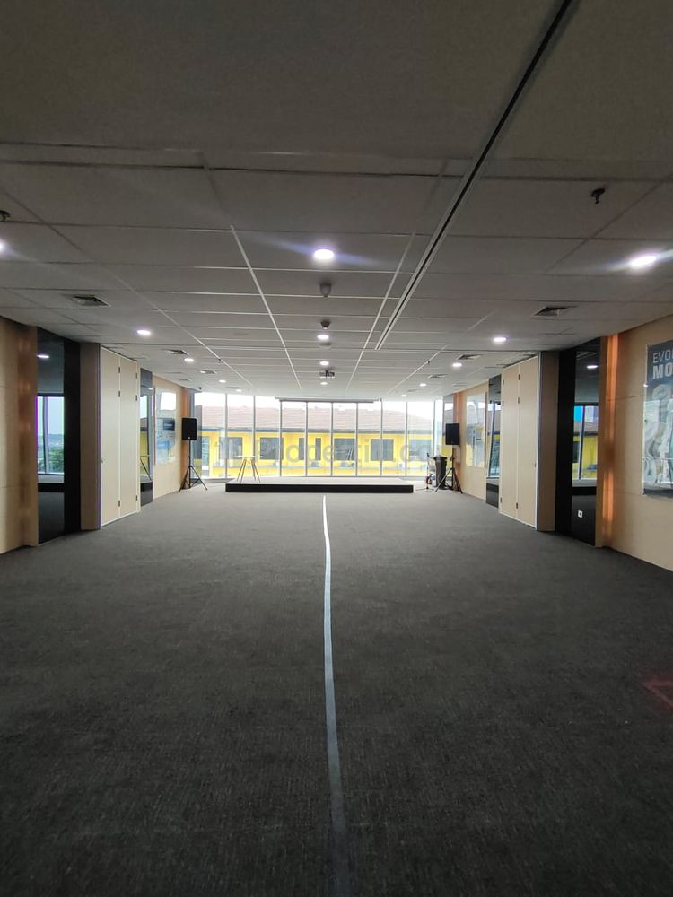 Disewakan Office Space Per Lantai Luas 165 m2 di Pluit Jakarta Utara