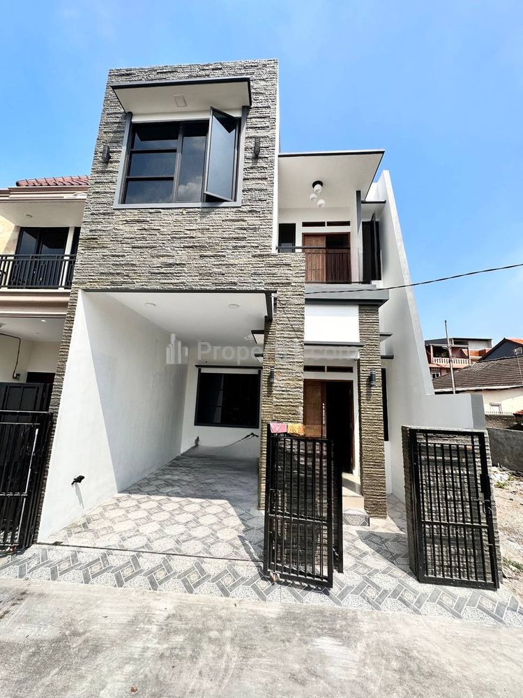 Dijual Rumah Baru 2 Lantai Siap Huni Lokasi Strategis di Cijantung Jakarta Timur