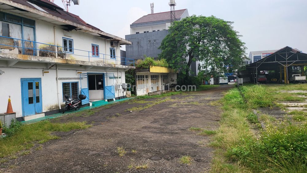 Jual Tanah Ex Karoseri di Jl. Raya Jakarta Bogor Km 52, Cocok untuk Komersial Pertokoan atau Industri