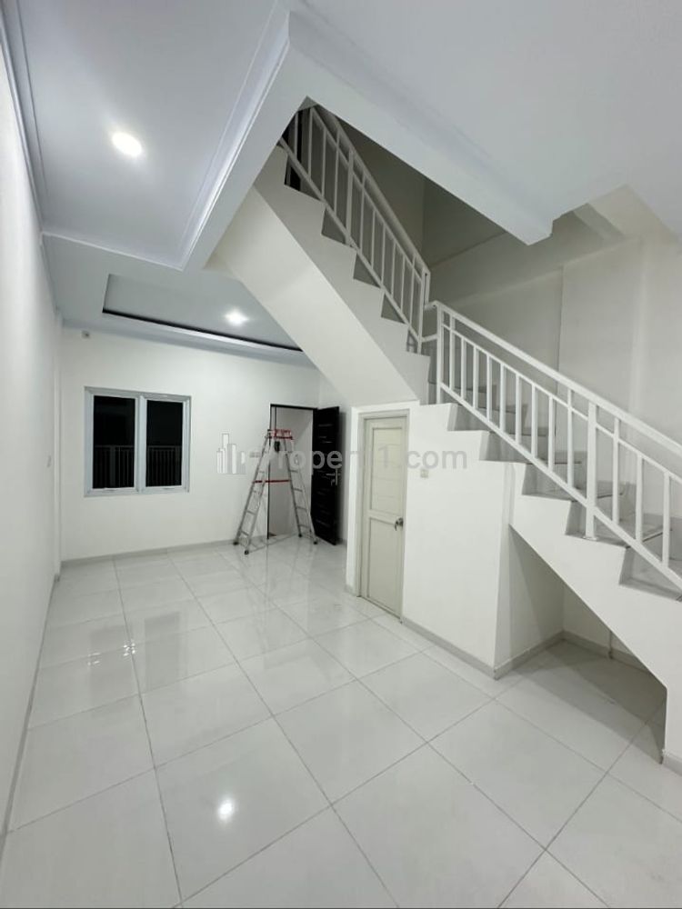 Dijual Rumah Baru di Tanjung Duren Selatan, Grogol Jakarta Barat