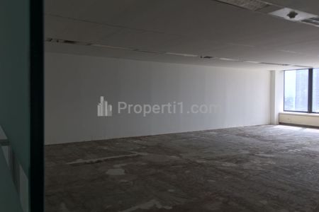 Disewakan Murah Office Space Luas 183 m2 di Kuningan Jakarta Selatan