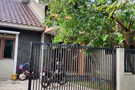 Dijual Cepat BU Rumah Strategis dalam Komplek di Ciputat Tangerang Selatan