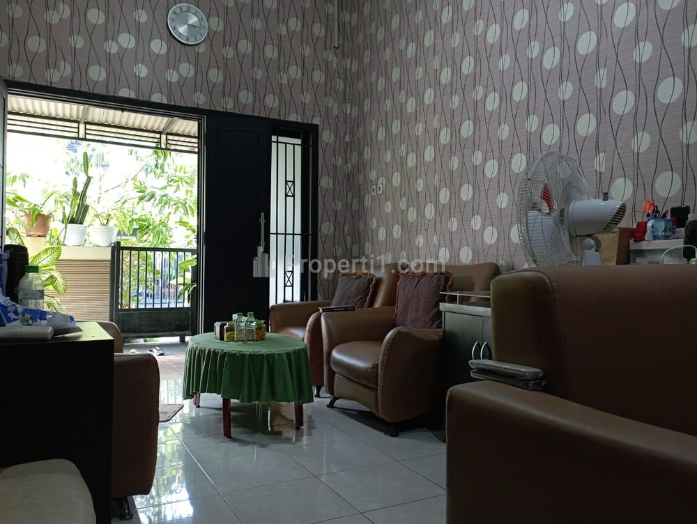 Jual Rumah Surabaya Timur di Perumahan Wiguna
