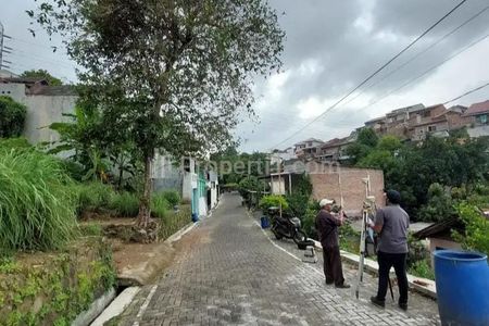 Dijual Cepat Tanah Siap Bangun di Jalan Mendut Utara Manyaran Semarang Barat