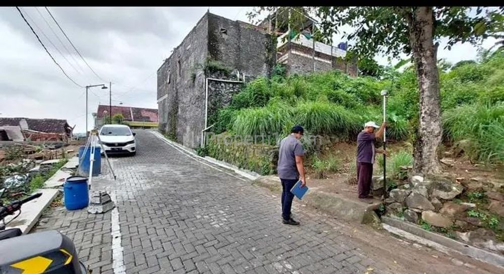 Dijual Cepat Tanah Siap Bangun di Jalan Mendut Utara Manyaran Semarang Barat