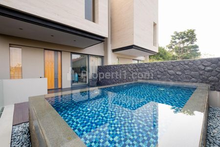 D21 Dijual Rumah 4 Lantai Modern Full Furnished Private Lift, Private Pool, Exclusive, Prime Area Cipete Jakarta Selatan