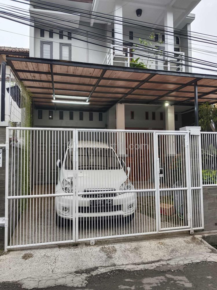 Dijual Rumah Minimalis di Kayu Agung Turangga Buah Batu Bandung