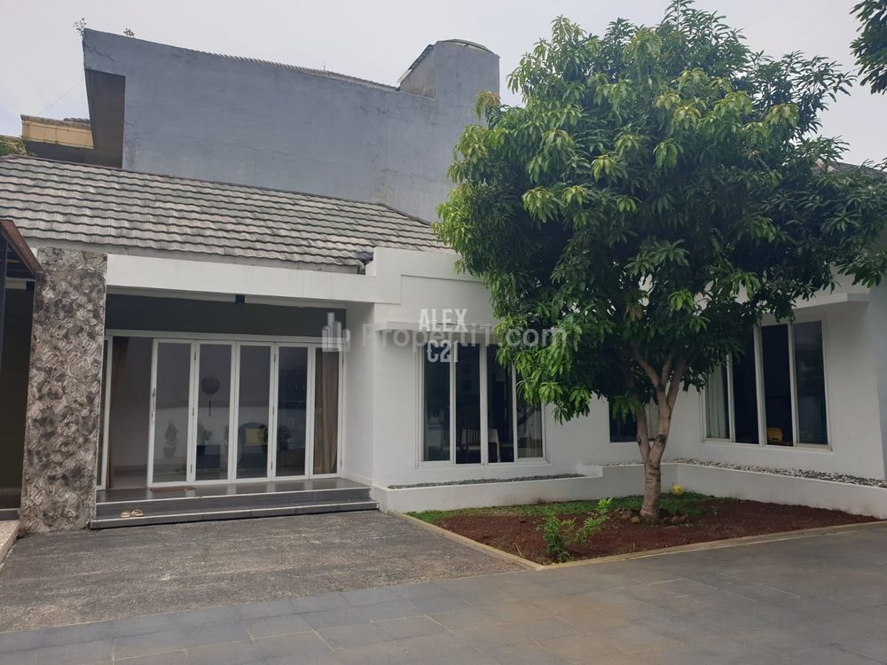 Dijual Rumah di Jagakarsa, 5 Menit dari Jalan Tol Brigif, Jakarta Selatan