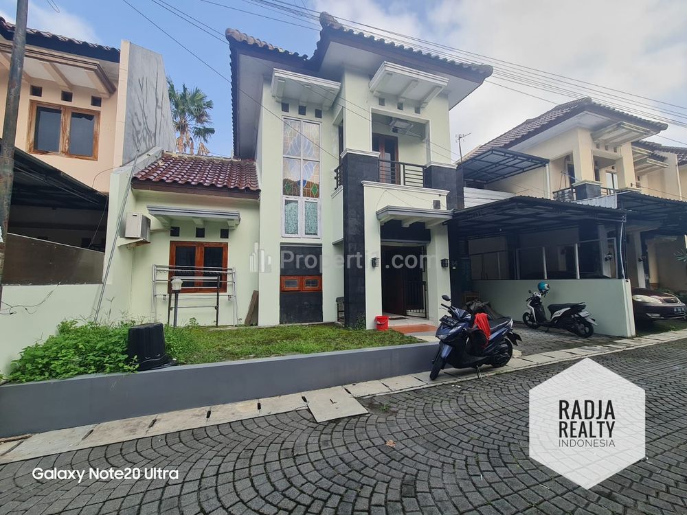 Disewakan Rumah Minimalis 2 Lantai Furnish di Perum Condongcatur, Depok, Yogyakarta
