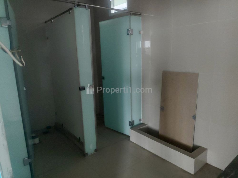 Jual BU Gedung Baru di Warung Buncit Jakarta Selatan Luas Bangunan 3230 m2