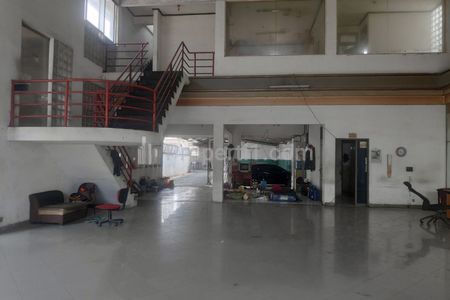 Dijual Gedung Komersial Ex Otomotif di Pondok Pinang Jakarta Selatan Luas Tanah 962 m2