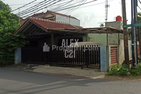 Dijual Rumah Posisi Hoek di Area Cipinang, Jakarta Timur