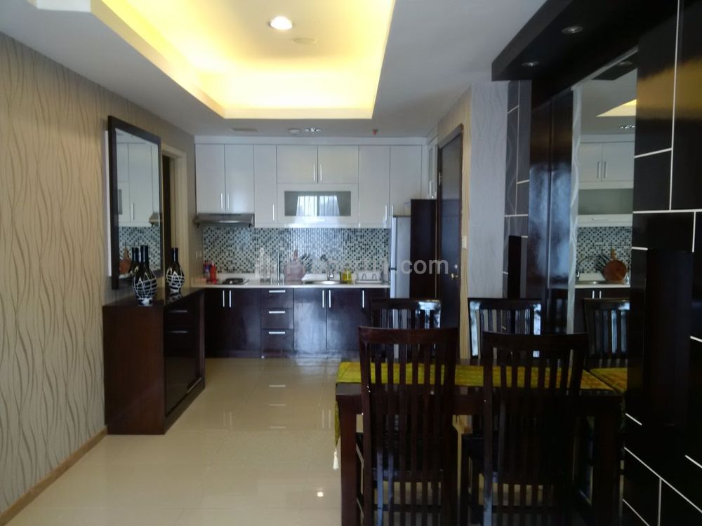 Jual Apartemen Casa Grande Residence - 2+1 BR Fully Furnished, Selangkah ke Mall Kota Kasablanka
