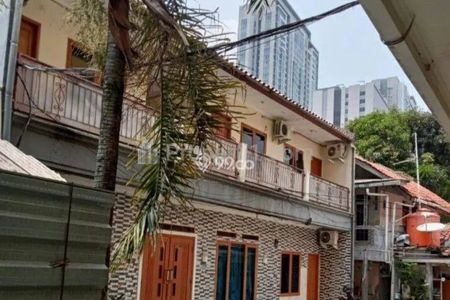 Dijual Rumah Kost 41 Kamar di Kemang Jakarta Selatan, ROI Tinggi, Lokasi Bebas Banjir