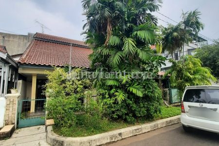 Dijual Rumah Asri di Palmerah Jakarta Barat