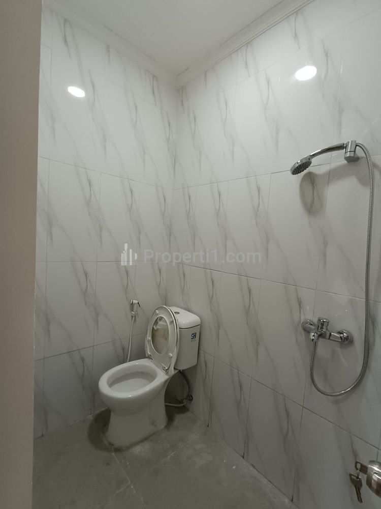 Dijual Rumah Brand New Strategis Asri Aman Lokasi Bagus Cengkareng, Jakarta Barat