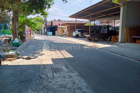 Dijual Tanah Datar Strategis 122m² Dekat UNS Surakarta