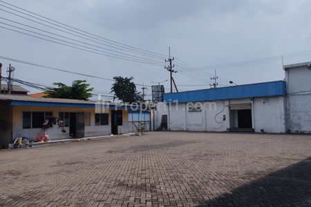 Dijual Gudang + Kantor Lokasi Strategis di Raya Kletek Sidoarjo