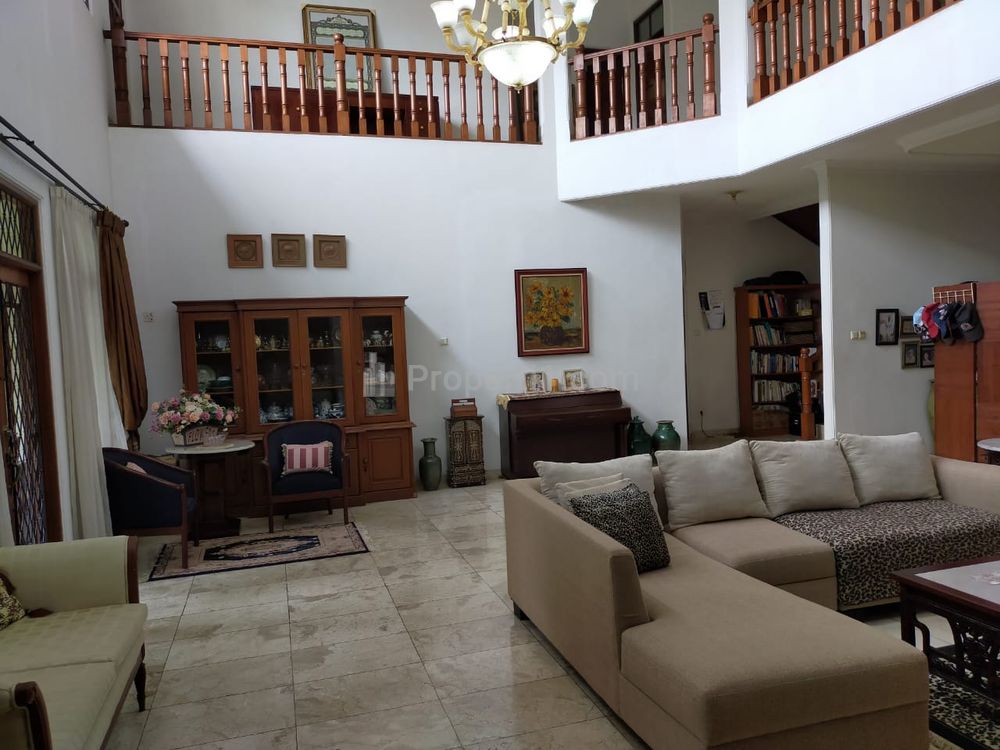 Dijual Rumah Asri Dalam Kompleks, di Jl. Andara Raya, Cilandak, Jakarta Selatan