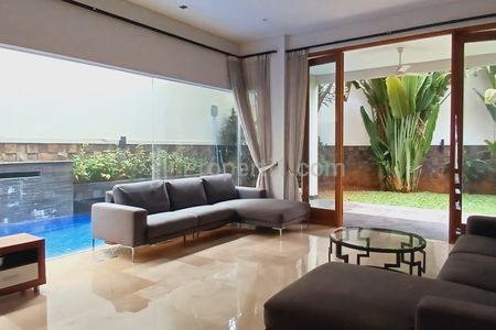 Dijual Rumah Modern Furnished Dengan Pool di Kemang Jakarta Selatan