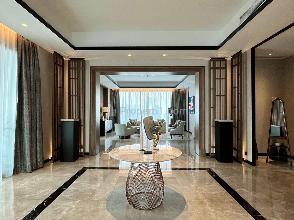 Jual Apartemen Regent Residence, Limited Penthouse at Mangkuluhur City, 1.000 Sqm, 4BR, Furnished, Direct Owner, Yani Lim 08174969303