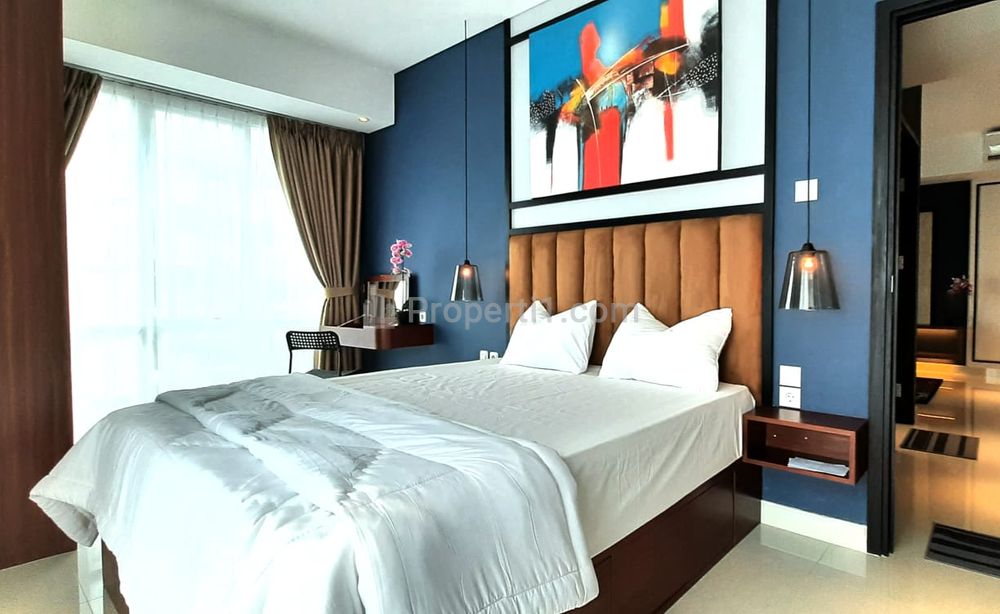 Sewa Apartemen The Aspen Peak Residence View Pool Type 2+1 BR Full Furnished