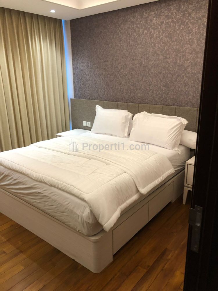 Jual Apartemen Casa Grande Residence Phase II Tower Bella - 3 BR Furnished Private Lift
